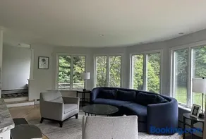 5BR World Cup Home Base, Upscale Neighborhood, 25mins to Gillette & Boston - Image 3