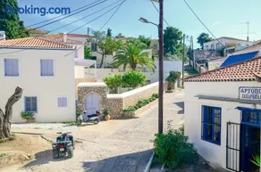 Villa Spetses - Image 1