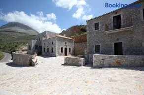 Vasilios Apartments Hotel - Image 4