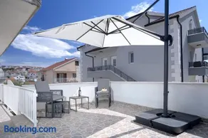 Apartments Bodlovic - ZF Hvar - Image 2