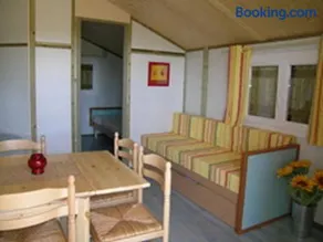 Chalets avec Terrasse - Capacité 5 Pers. - FR-1-489-288 - Image 3