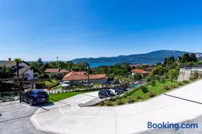 Oasi Giardino - Pool and Lake View and Garden - Image 5