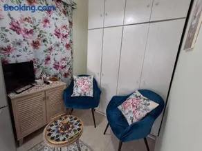 Lovely House - Image 5