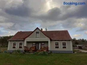 Dósa tanya, Vendégház - Image 2