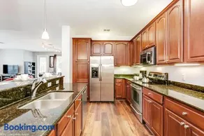 Newly Renovated 1st-Floor Condo at Vista Cay - Image 3