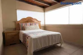 Beach house, Private Pool, Location 10 - Image 4