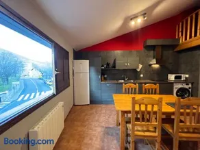 La Vall Apartaments Dúplex - Image 2