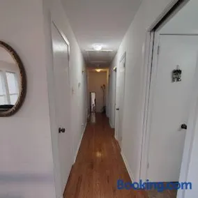 Family-Friendly 3BR Home in Prime Knoxville Location - Image 4