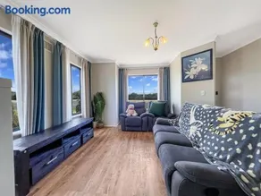 Indian Ocean View-Three King Beds - Image 1