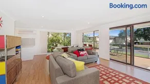 Cowabungalow - Dog Friendly Beachside Retreat - Image 2