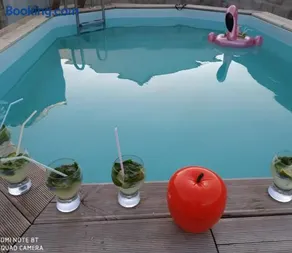 Villa atypique climatisée avec piscine chauffée - Image 4