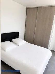Magnifique villa vue sur golf à 20 min de la plage - Image 1