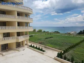Apartment Aquamarine - Image 2