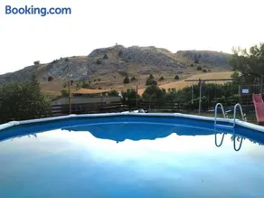 Landhaus 'La Chimenea De Soria I Y II' mit Bergblick, privatem Pool und WLAN - Image 4