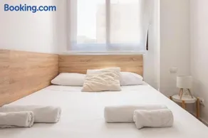 Apartamento Premium con Gym & Parking - cerca de IFEMA-Aeropuerto by beBalmy - Image 3