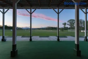 Tri Duby Golf Apartments - Image 4