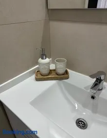 APARTAMENTO CON ENCANTO EN RESIDENCIAL CON PISCINA - Image 2