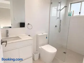 17 Pimpama Home - Image 1