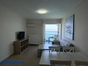 NEW TIMES SEAFRONT HOTEL APARTMENTS MELISSI - Image 3