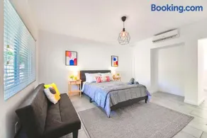 Comfortable Studio Near Beach and Cultural Spots - Image 3