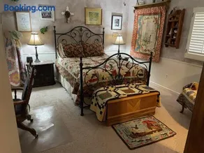 Yaya's Gallery - Image 1