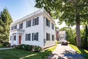 Dock Square House - Image 2