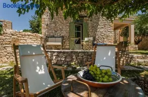 Kyparissia Old Town Lodge with amazing sea view - Image 3