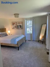 56Beachway-Private beach Refreshed in 2022 Cozy - Image 3