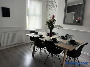 Antonio str Liverpool 6 beds - Image 4