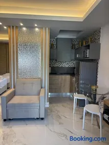 Harriet Beauty Studios - Image 1