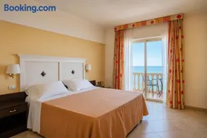 Hotel Orizzonte - Image 2