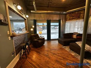 1 Mile From Boyne Mt- Chateau Patak - Image 4