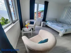 First line apartment - Image 2