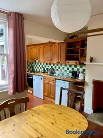 Damson Cottage - Image 3