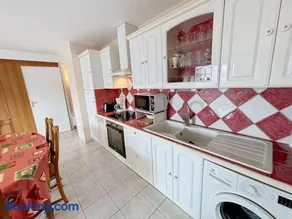 Appartement avec parking à 250m de la plage, proche commerces - Image 5