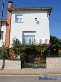 Cal Castro fantástica casa familiar - Image 1