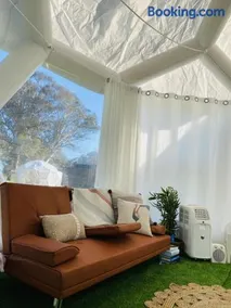 Coonawarra Hampton Bubble 3 - Image 4