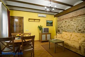 Apartamentos Rurales Cumbres de Gredos - Image 4