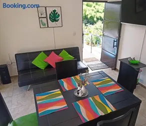 Apartamento Eje Cafetero - hermosa vista a piscinas - Image 5