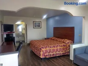 Scottish Inns & Suites - Rosenberg - Image 1