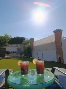Villa Alegría Piscina Privada, Cerca del Aeropuerto y las Playas de la Costa del Sol - Image 4