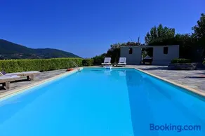 Danai villa - Image 2
