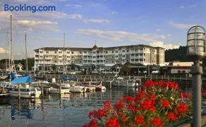 Watkins Glen Harbor Hotel - Image 1