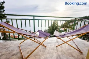 Apartment View - Image 2