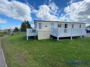 Seton Sands Haven Holiday Park - Platinum Caravan - Image 3