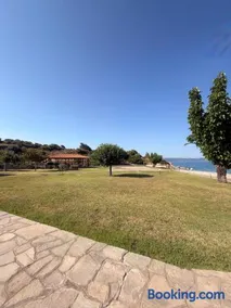 Villa Nikoleta - Beach Front luxury villa with beach access - Image 4