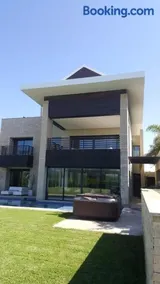 Villa face mer - Image 1
