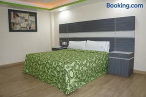 Hotel Corona Real - Image 3