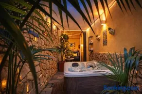 Suite Design Capri con minipool in Piazzetta - Image 4