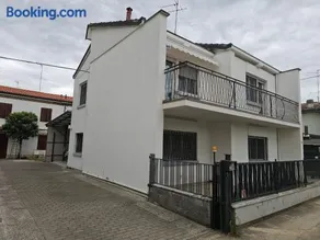 Casa Luminosa in affitto breve a Lugo, zona tranquilla, parcheggio comodo - Image 5